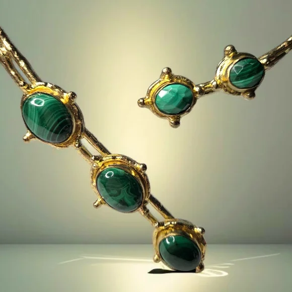 Spectacular 18k Gold Plated Artisan Genuine Malachite Stone Torque Necklace - Picture 5 of 6